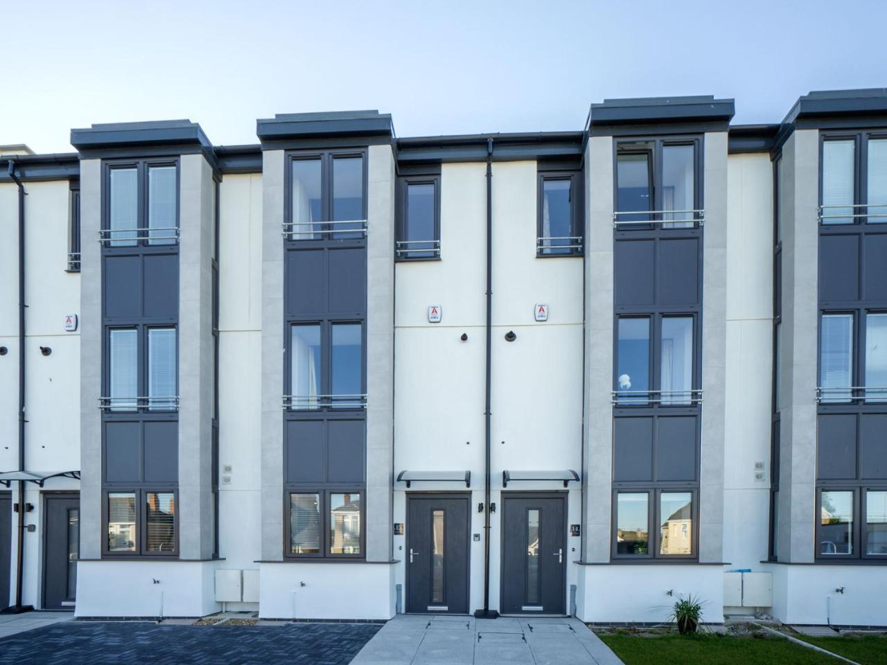 Ocean Heights Villa Newquay  Bagian luar foto